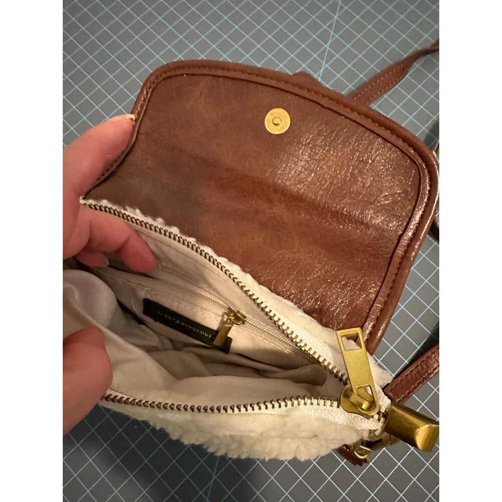 Anthropologie small Sherpa crossbody adjustable/ removable strap purse bag - Picture 4 of 6